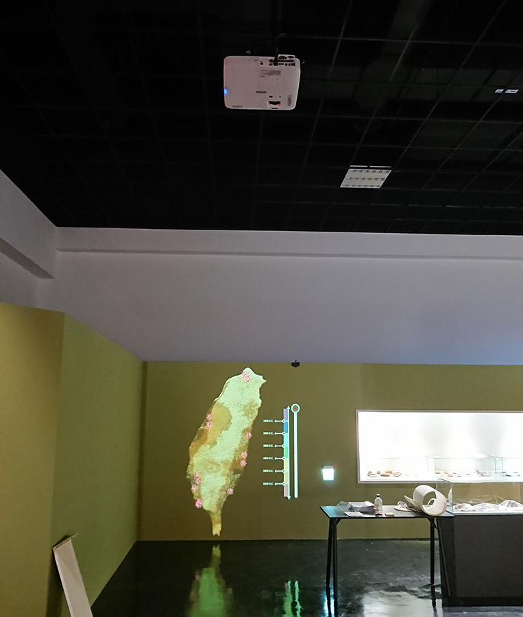 20181123 南科史前文化博物館展場投影機硬體安裝