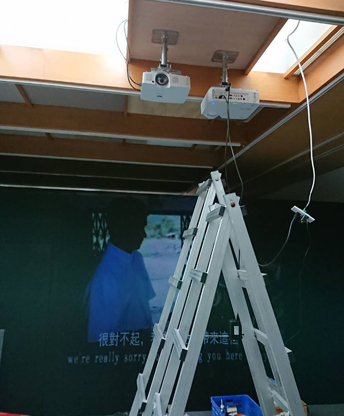 20190330 台南文學館展覽短焦投影機施工