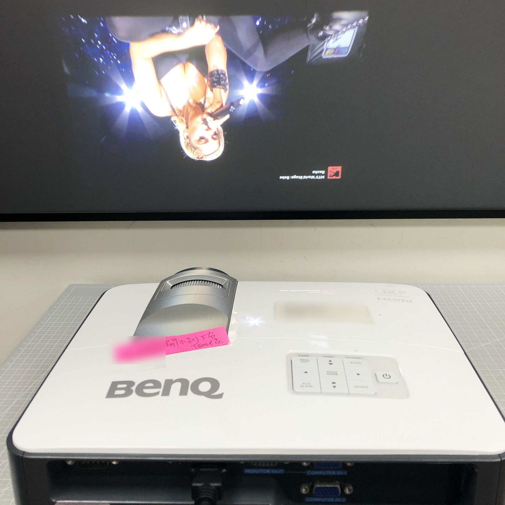 20220307 BENQ MX806ST 短焦投影機亮故障燈 TEMP 自動關機