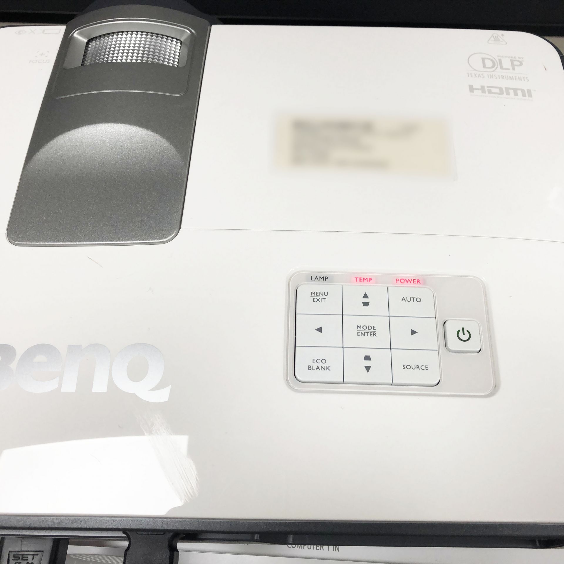 20220307 BENQ MX806ST 短焦投影機亮故障燈 TEMP 自動關機