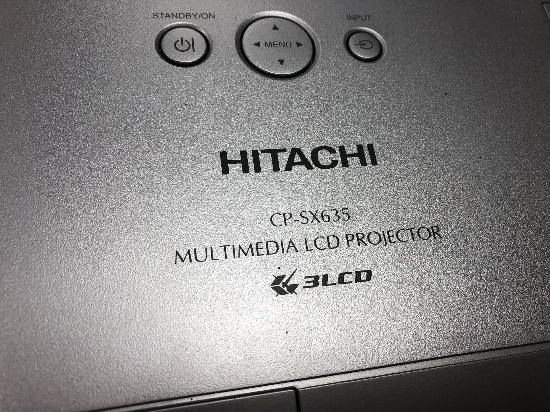 20220602 hitachi CP-SX635 投影機影像異常有線條雜訊 偏色 模糊