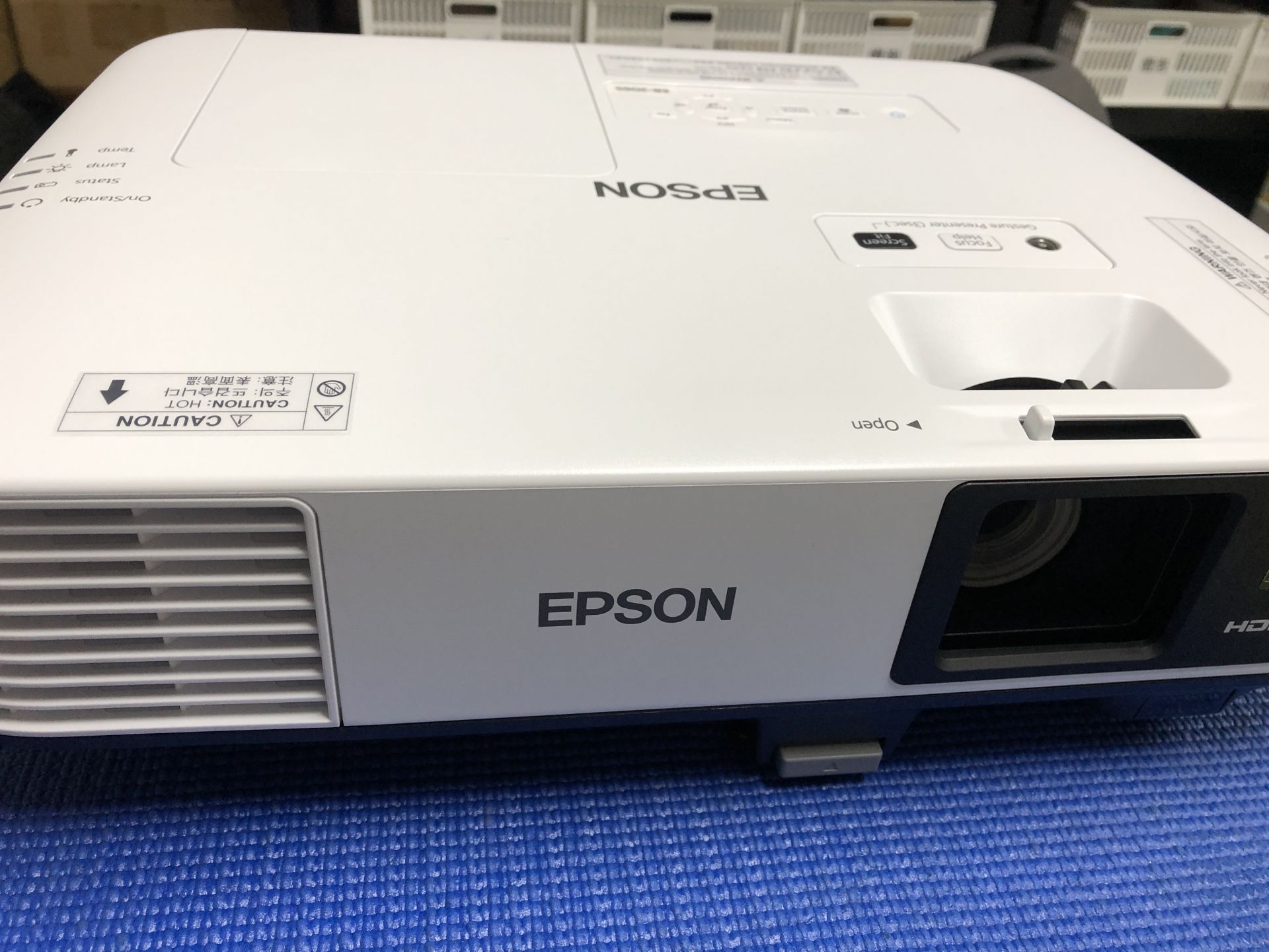 20190603 EPSON EB-2065 液晶投影機投影測試 免關燈 5500流明